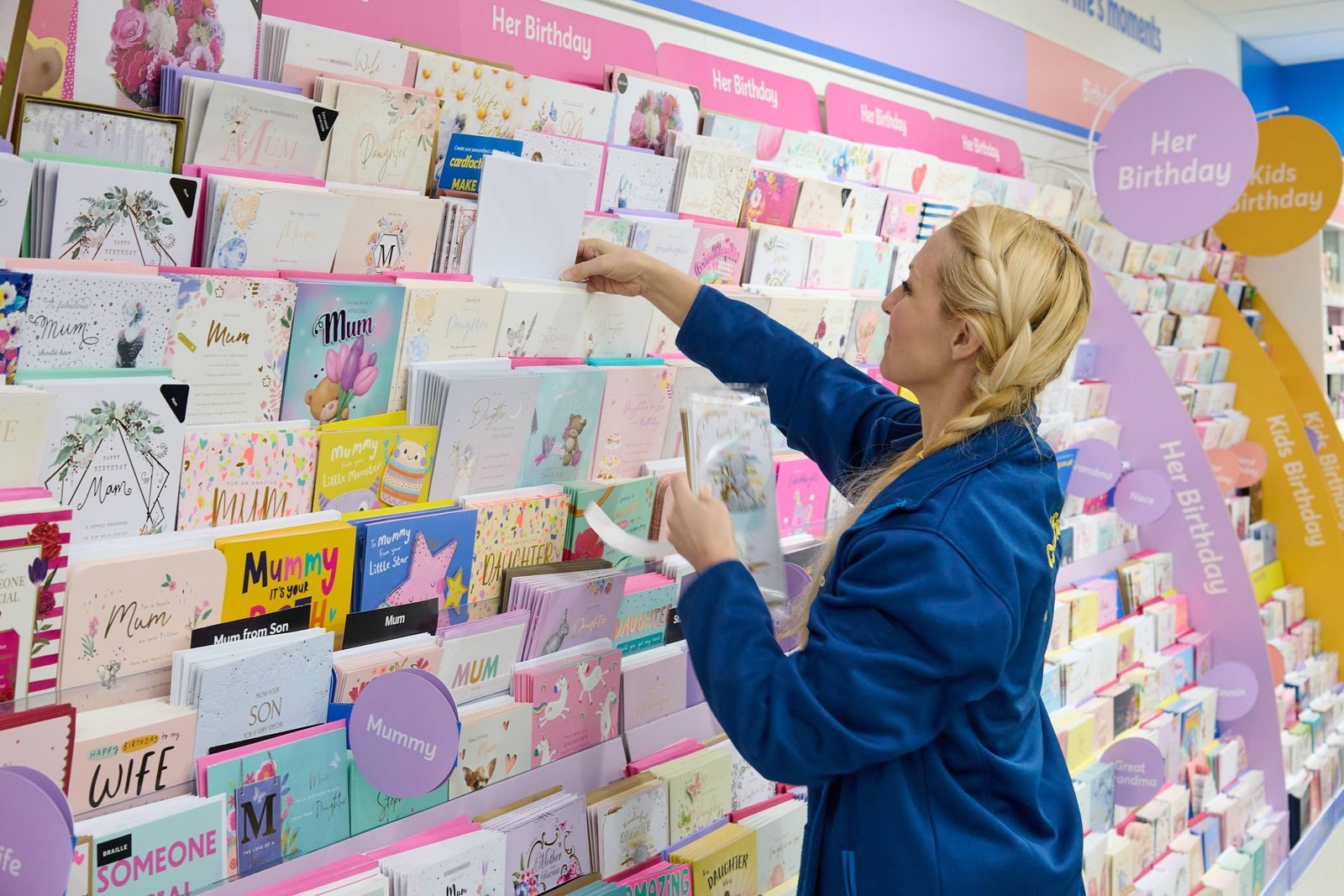 cardfactory store colleague photo 5